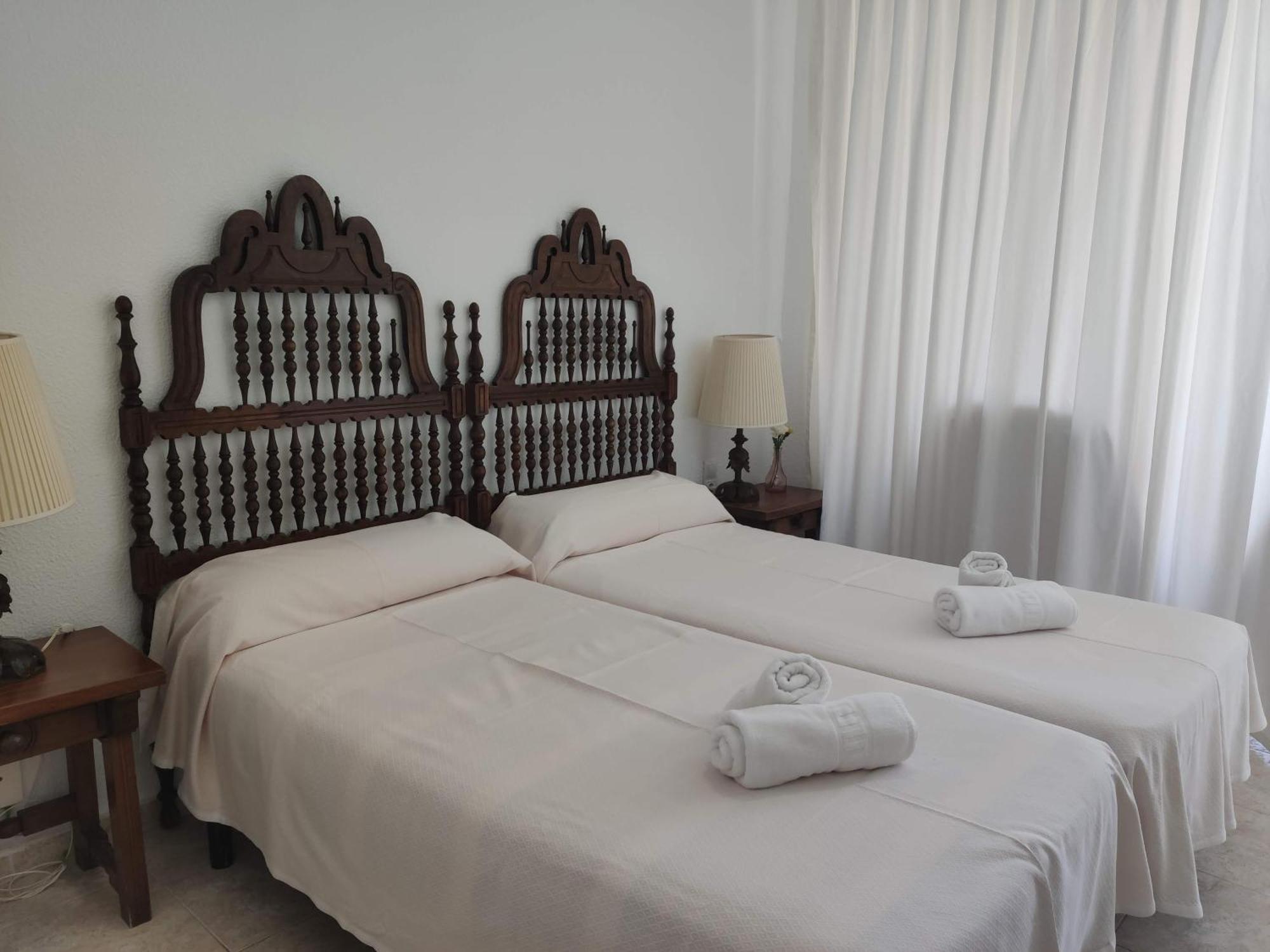 Apartamentos La Roca Rentals 토레몰리노스 외부 사진