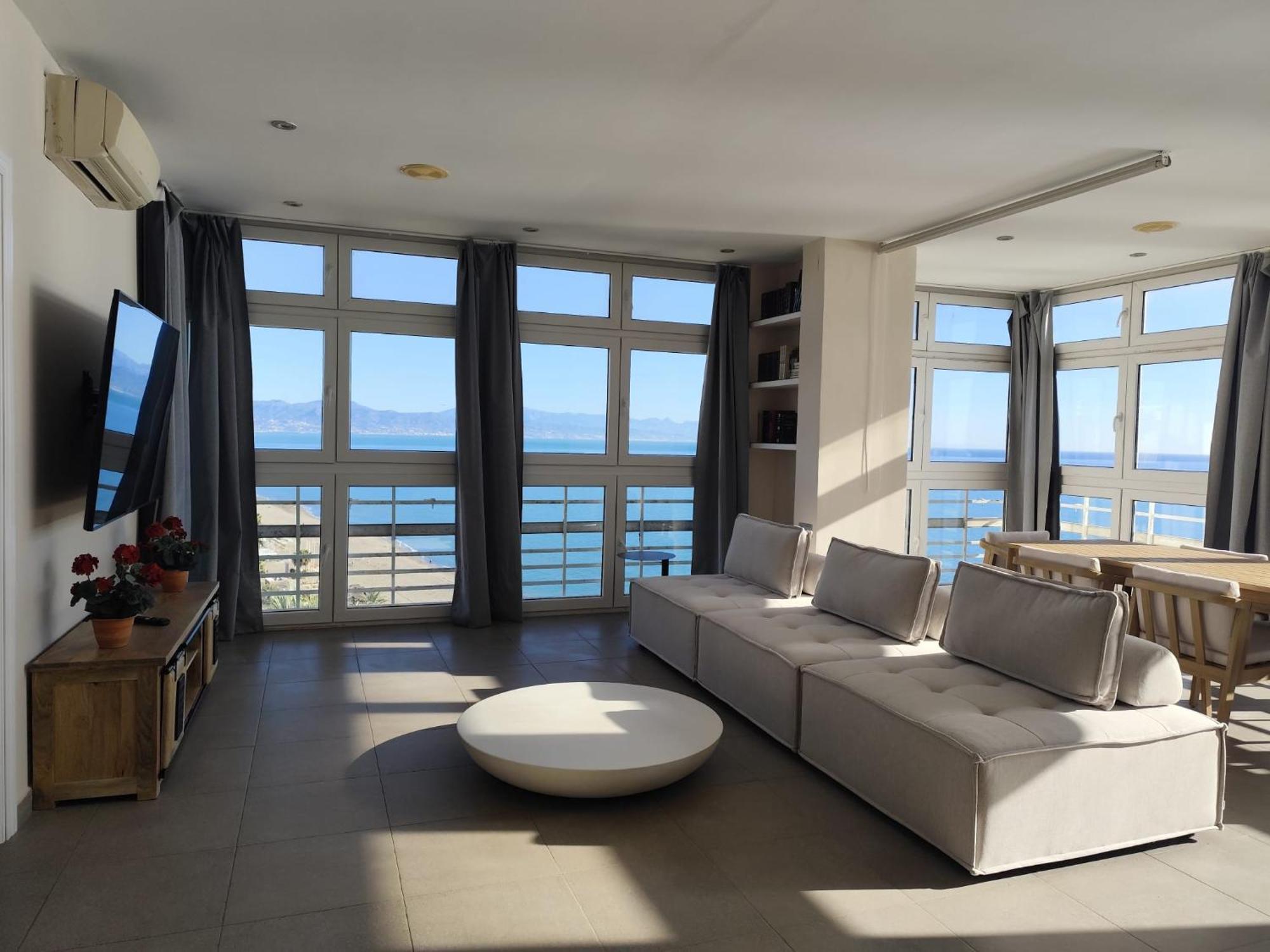 Apartamentos La Roca Rentals 토레몰리노스 외부 사진